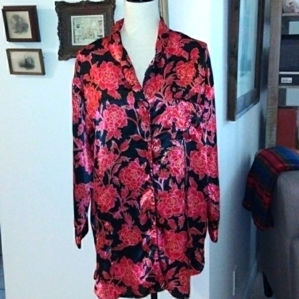 Vintage Victoria's Secret Sleep Shirt M/L